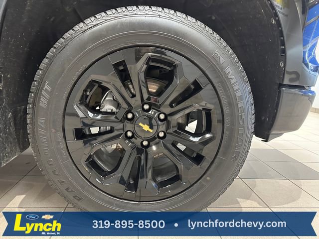 Used 2023 Chevrolet Silverado 1500 High Country w/ Z71 Off-Road Package image 30