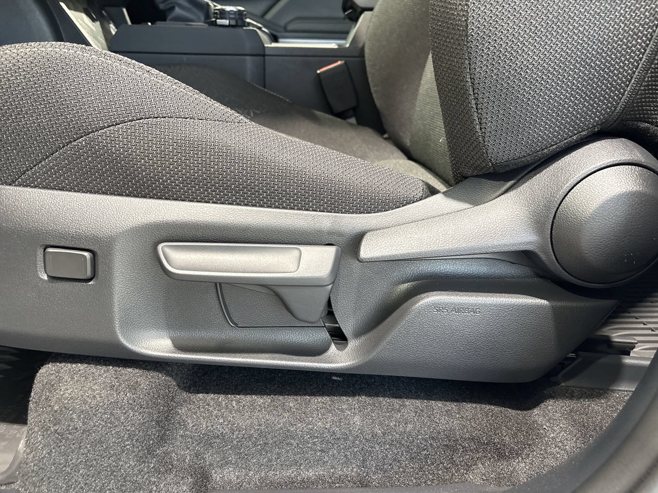 New 2026 Toyota 4Runner SR5 AWD/4WD image 12