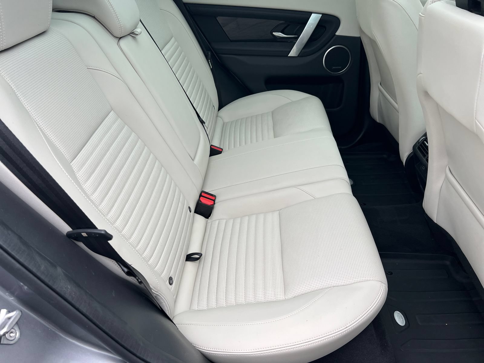 Used 2024 Land Rover Discovery Sport S AWD/4WD image 20