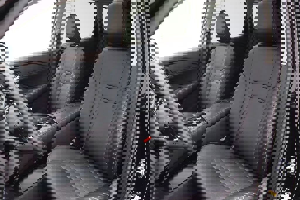 Used 2023 Nissan Rogue SL w/ SL Premium Package image 14