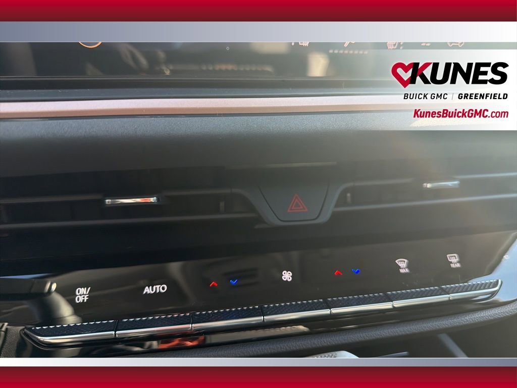 New 2026 Buick Envision Sport Touring image 27