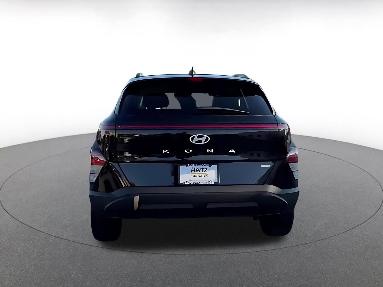 Used 2025 Hyundai Kona SEL image 12