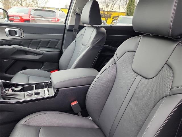 New 2026 Kia Sorento SX image 14