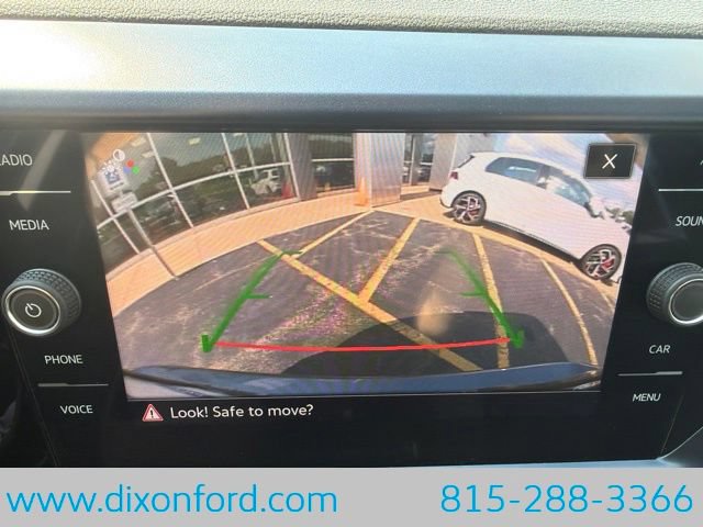 Used 2023 Volkswagen Taos SE FWD image 11