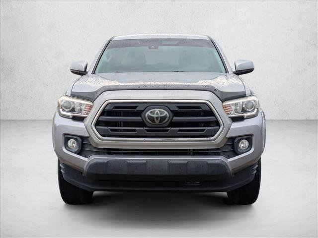 Used 2018 Toyota Tacoma SR5 AWD/4WD image 2
