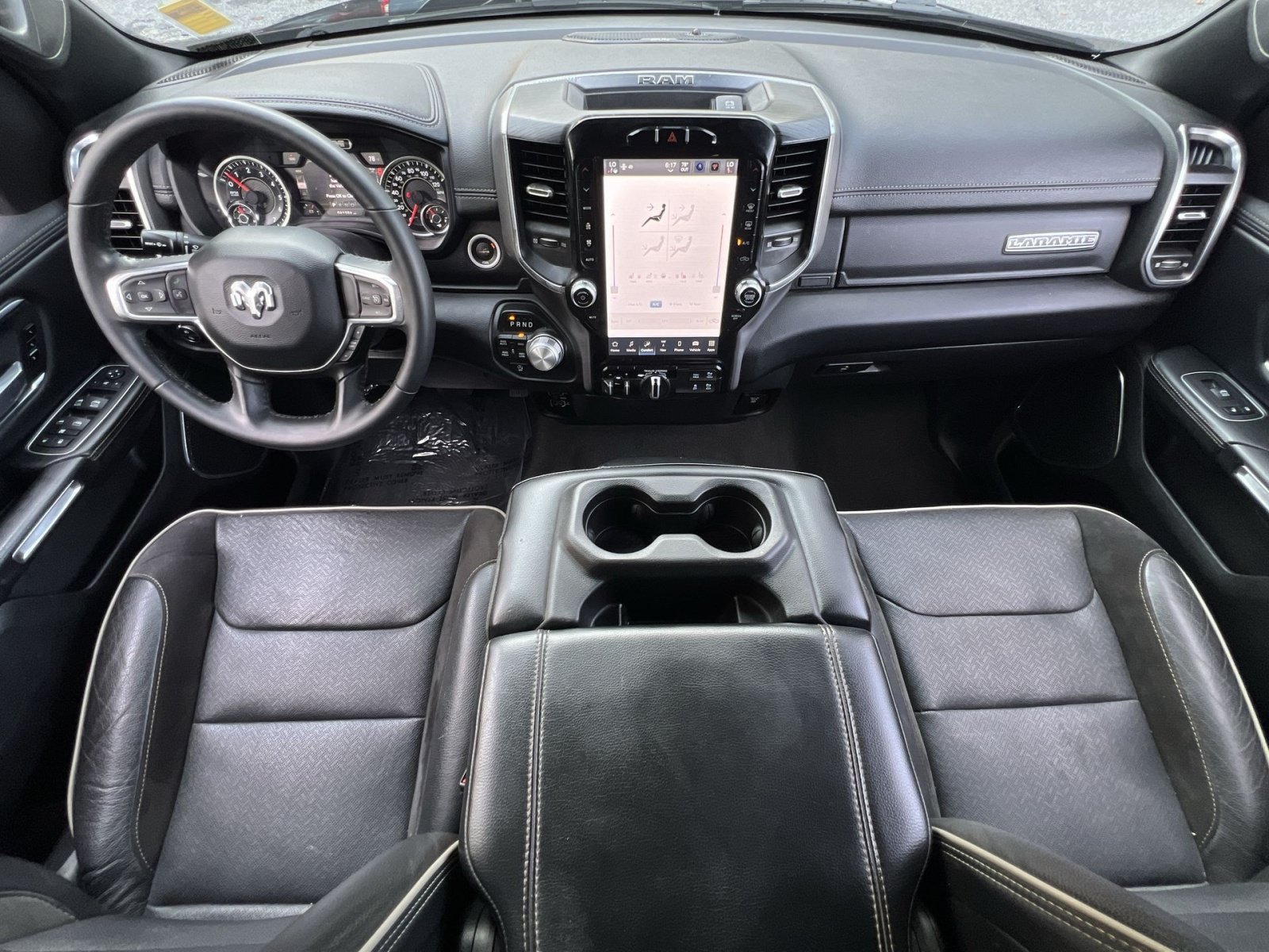Used 2024 RAM 1500 Laramie AWD/4WD image 13