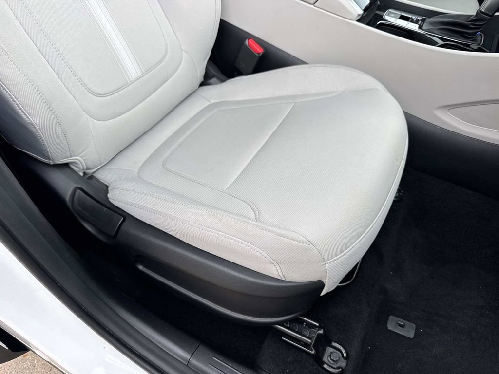 Used 2025 Hyundai Tucson SEL FWD image 24