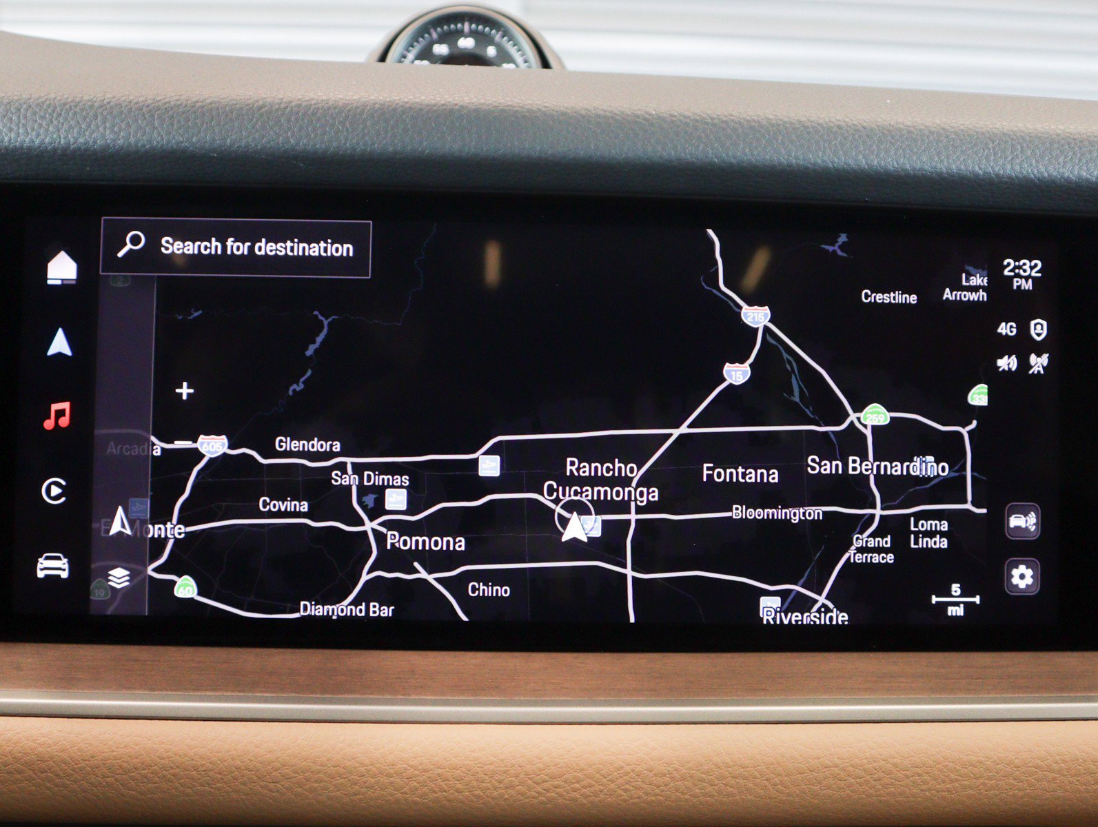 Certified 2025 Porsche Cayenne Coupe image 21