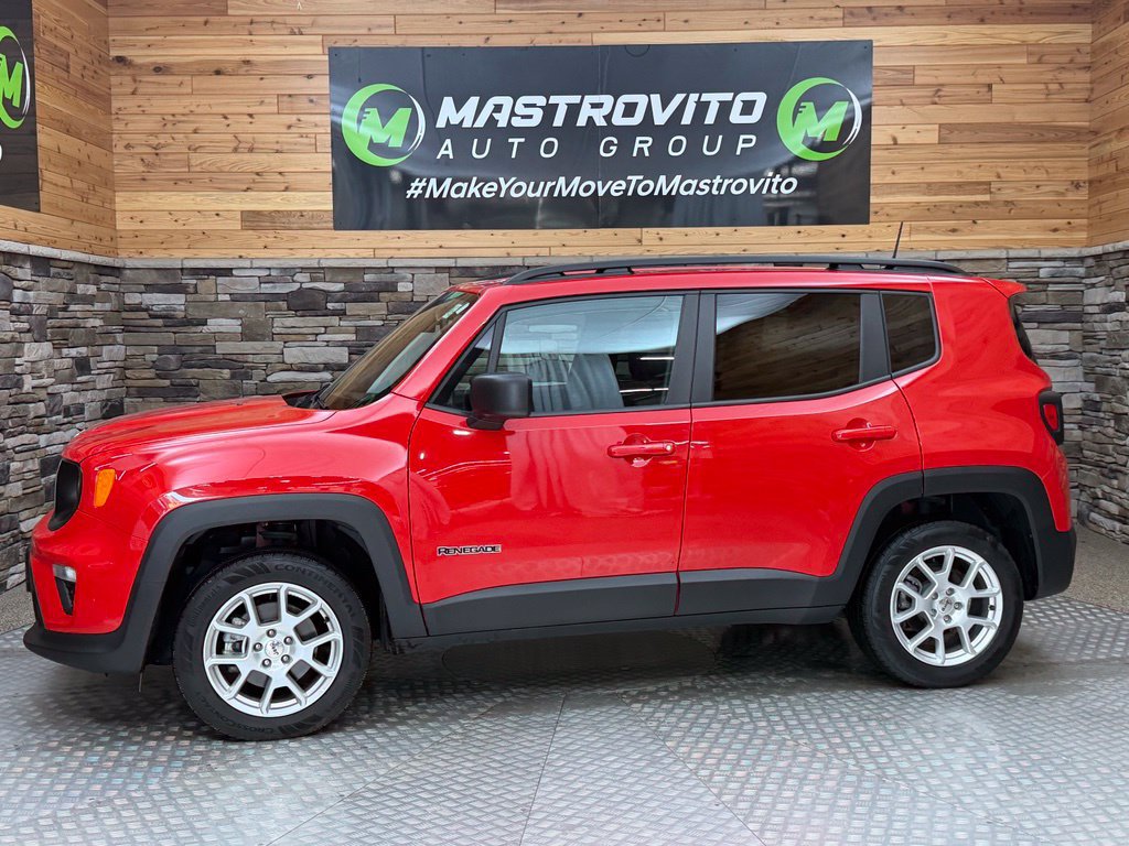 Used 2023 Jeep Renegade Latitude w/ Premium Group AWD/4WD image 10