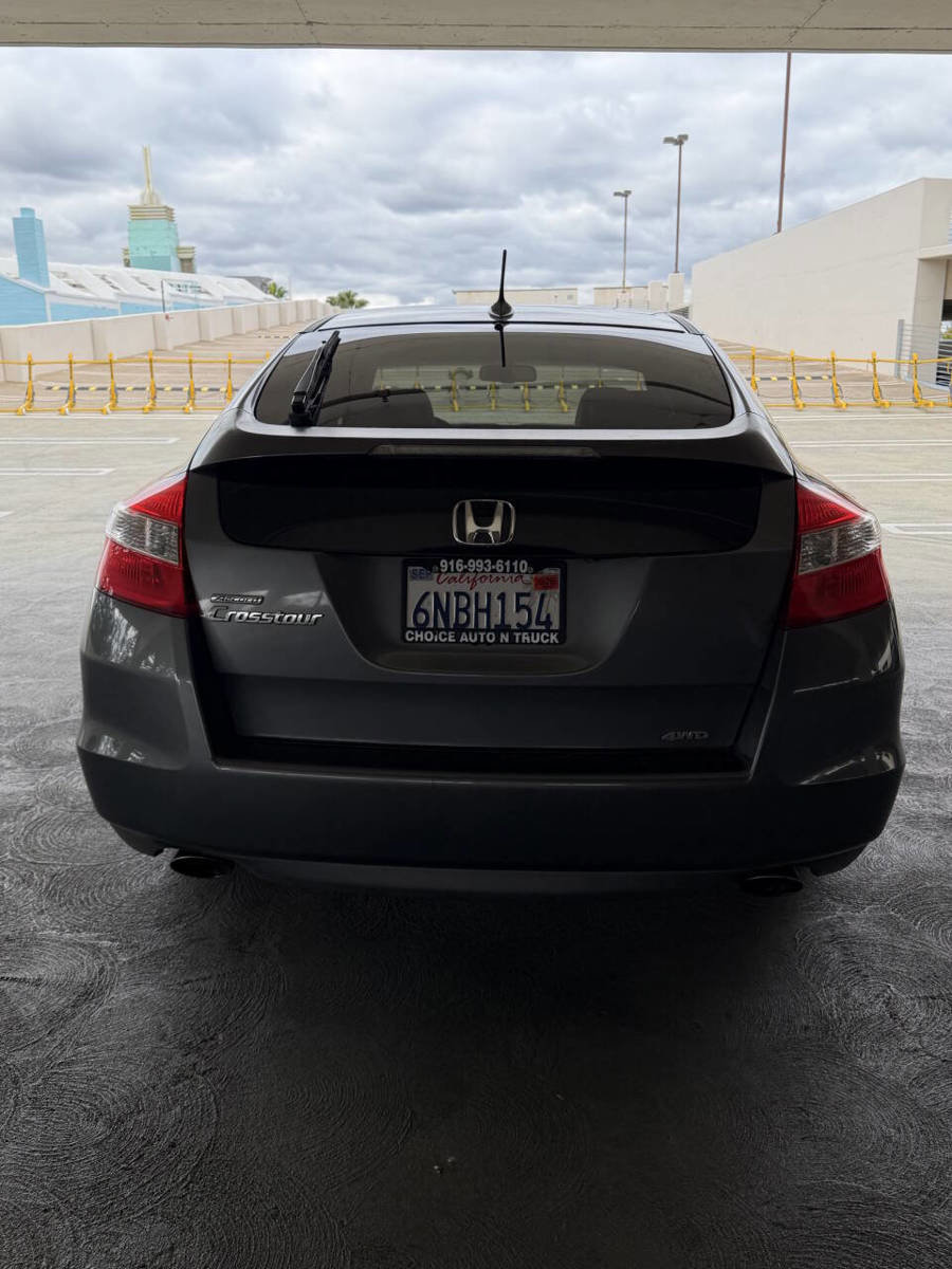 Used 2010 Honda Crosstour EX-L image 6