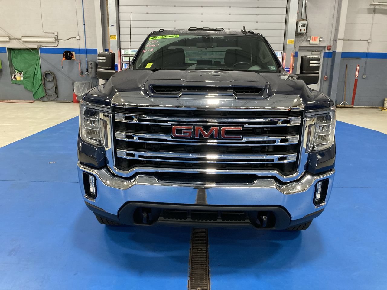 Used 2022 GMC Sierra 2500 SLE w/ SLE Value Package; AWD/4WD video 2