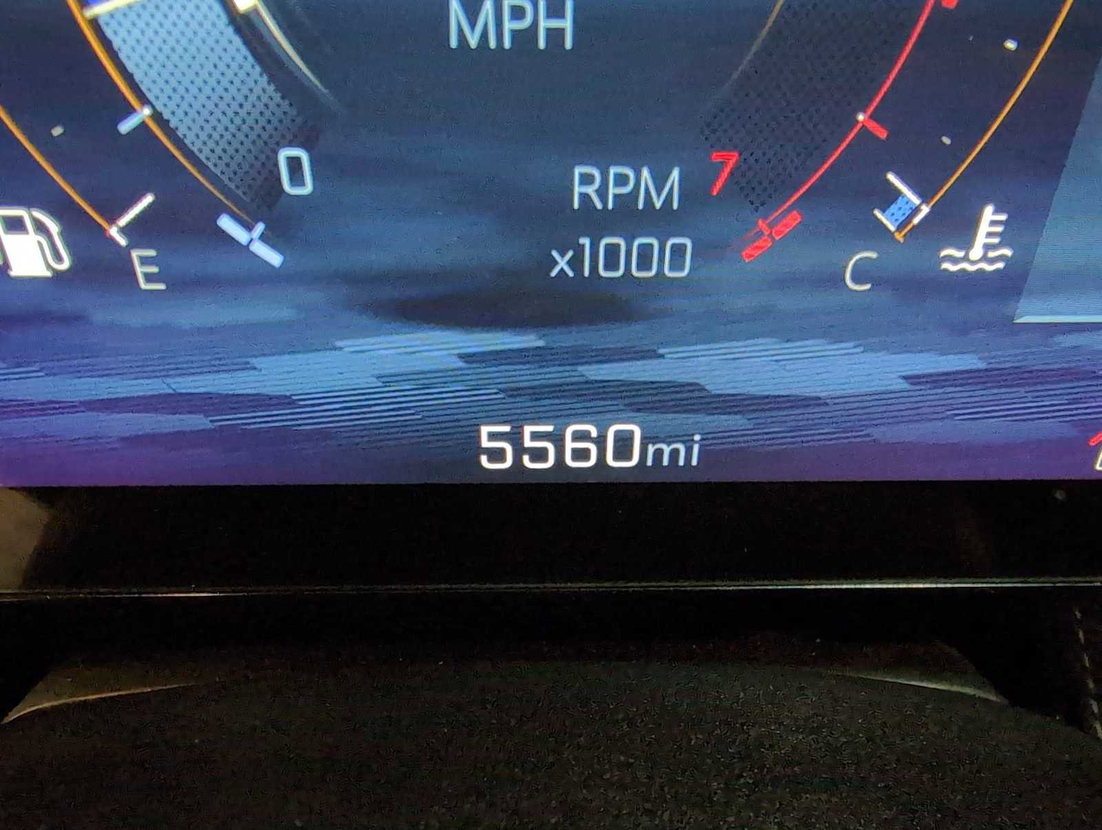 Used 2025 Chevrolet Equinox LT w/ Safety and Technology Package image 12