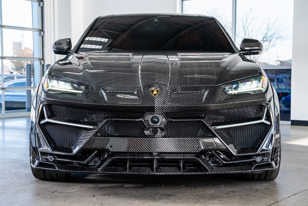 Used 2022 Lamborghini Urus image 3