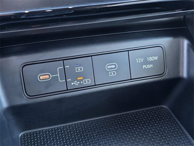 Used 2025 Hyundai Santa Cruz SEL image 32