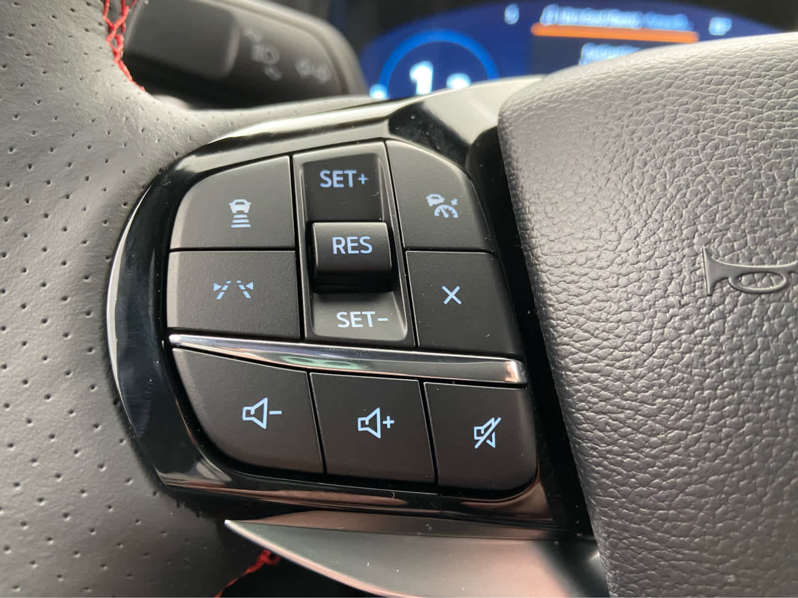 New 2026 Ford Explorer ST-Line image 23