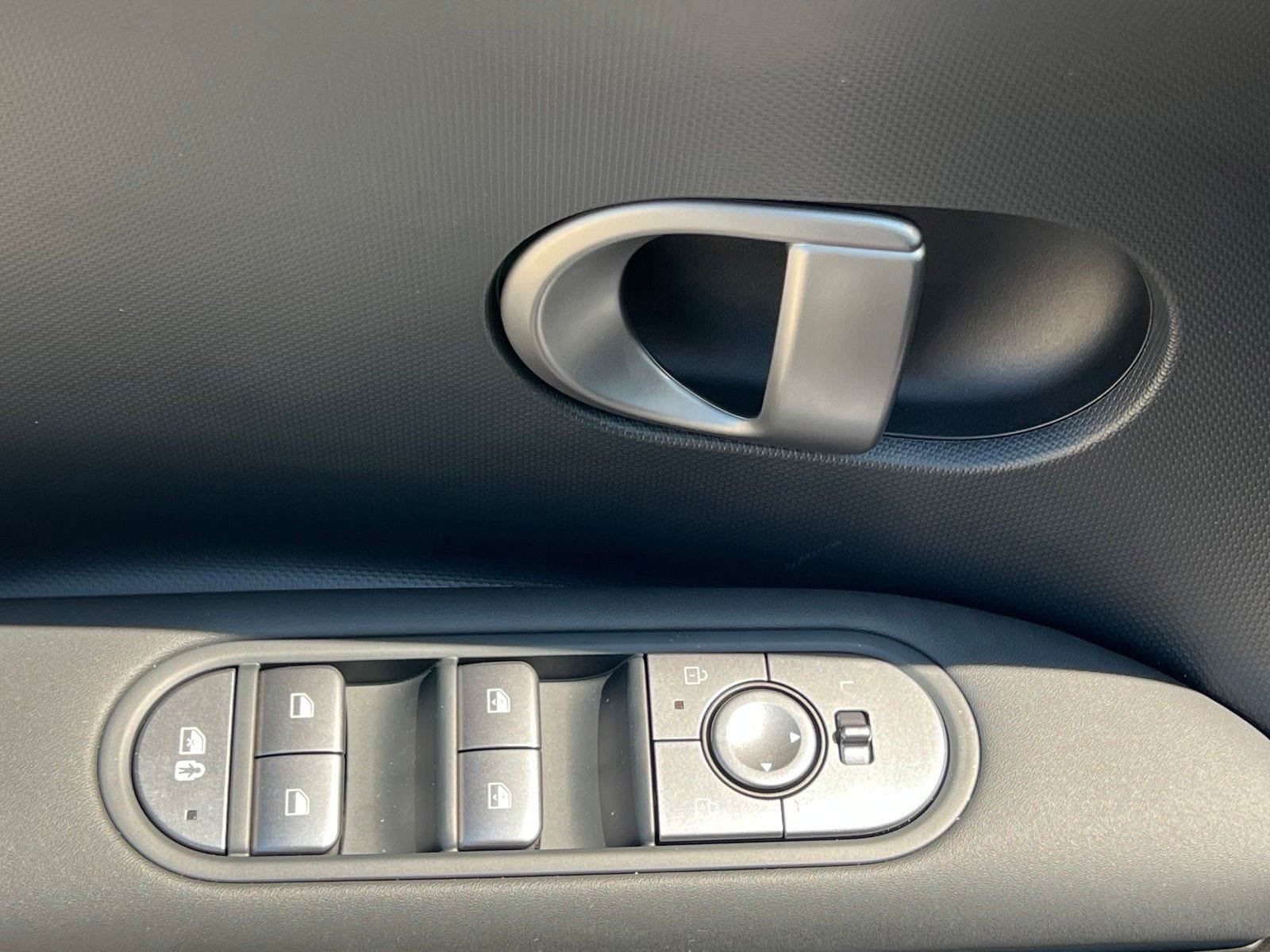 New 2027 Hyundai Ioniq 5 SEL RWD image 24