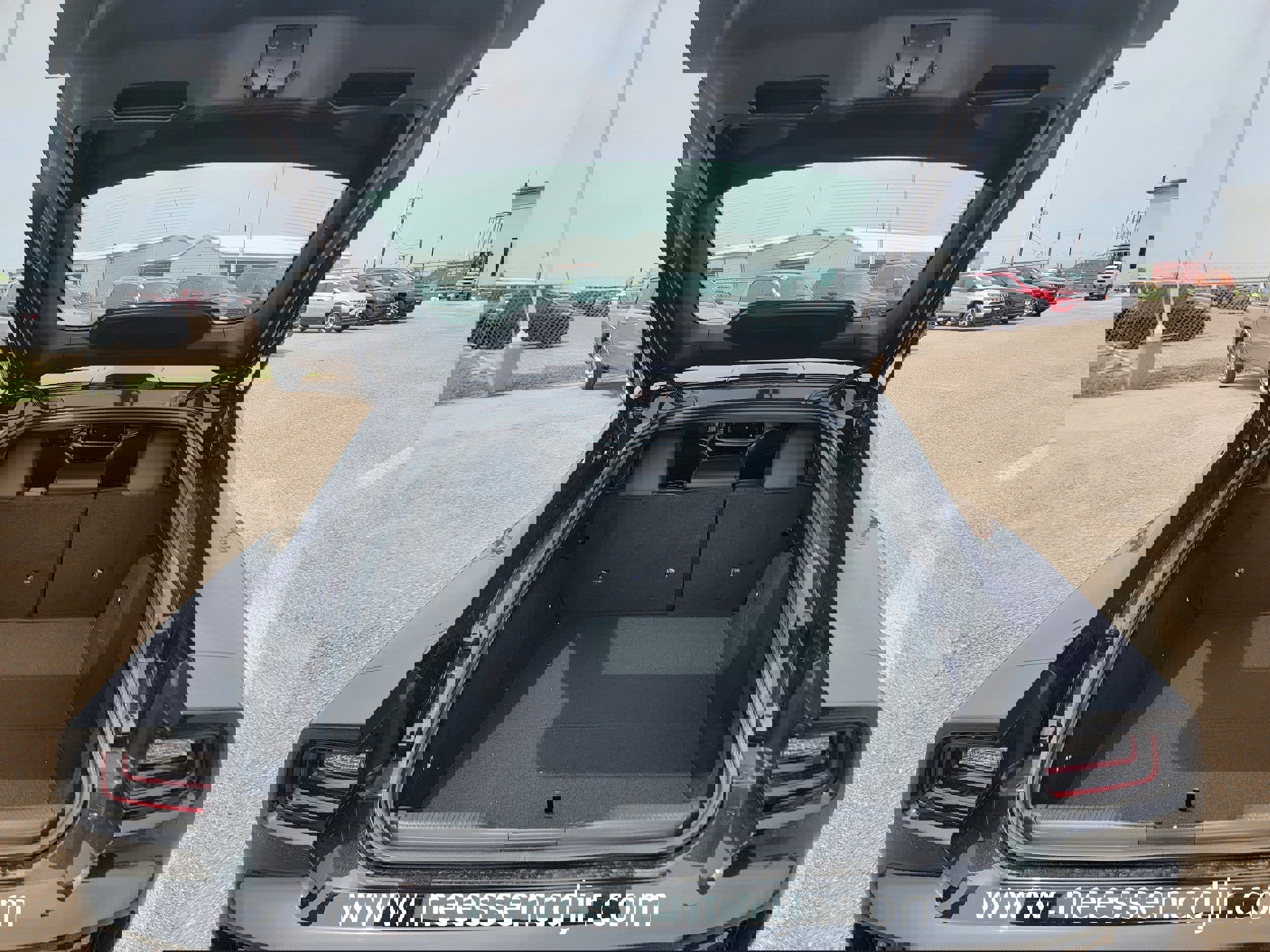 New 2025 Dodge Charger Daytona R/T w/ Quick Order Package 25M R/T image 18