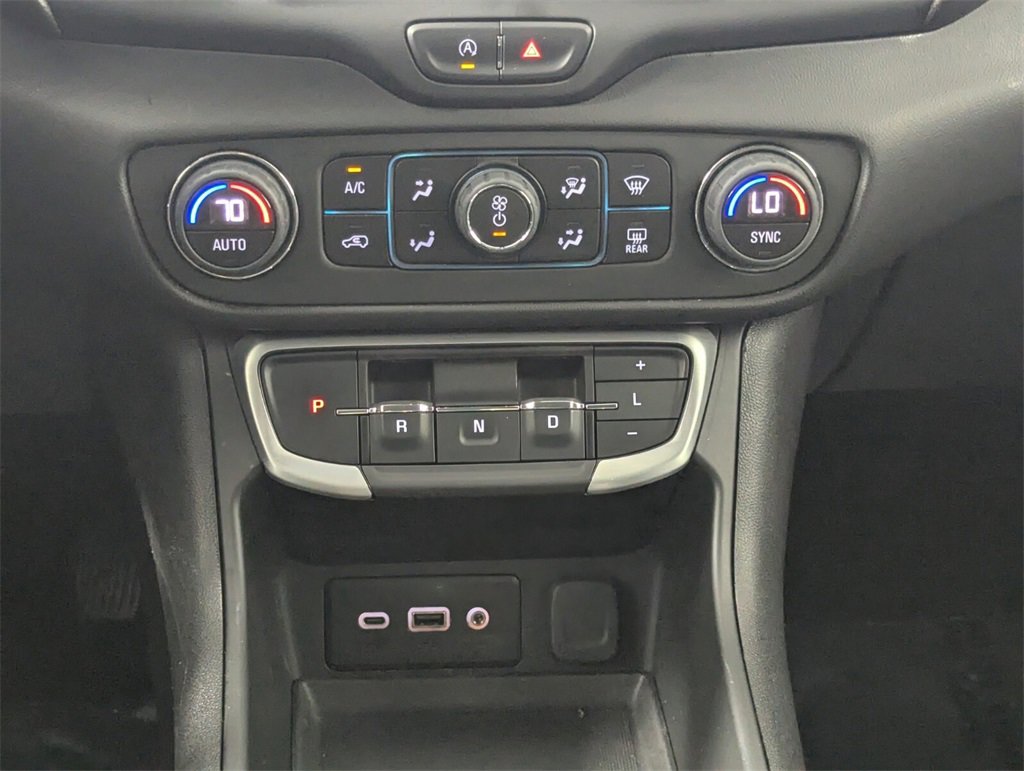 Used 2022 GMC Terrain SLE w/ Driver Convenience Package image 20