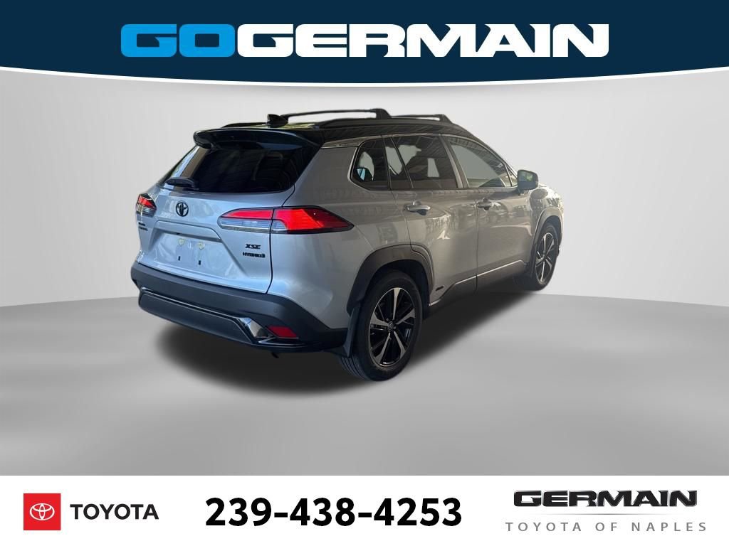 Used 2024 Toyota Corolla Cross XSE w/ Convenience Package image 11