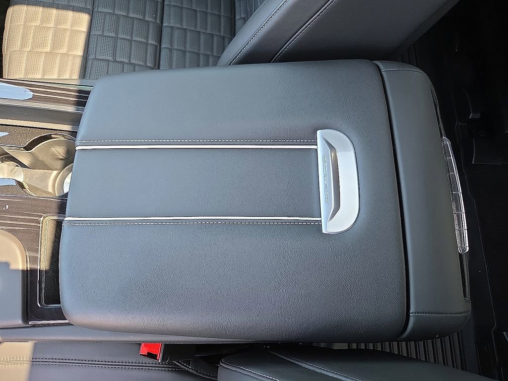 Used 2024 Cadillac Escalade V AWD/4WD image 16