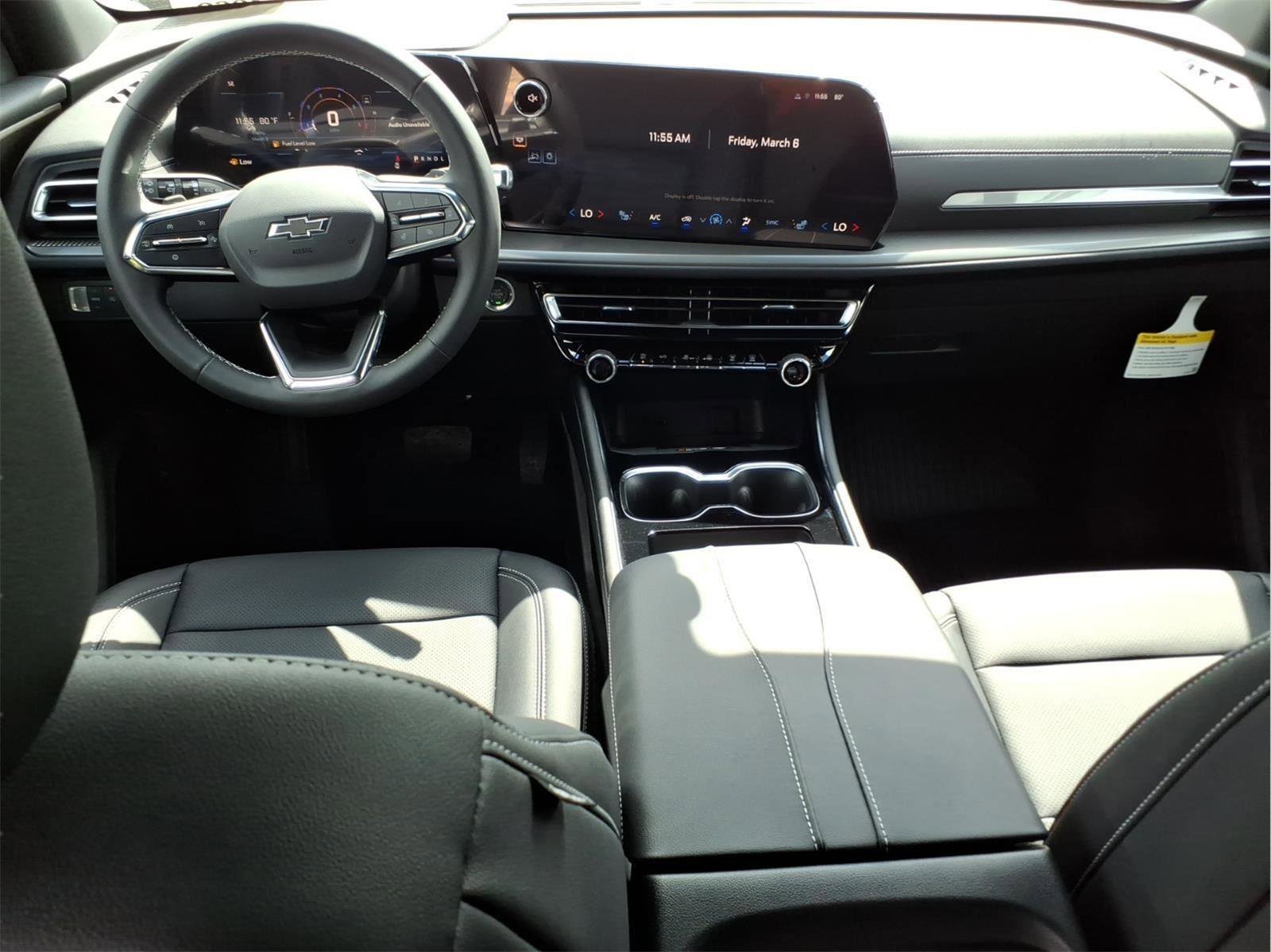 New 2026 Chevrolet Traverse LT image 12