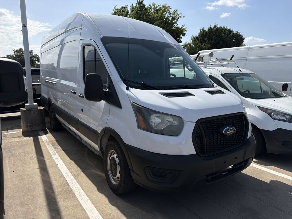 Used 2025 Ford Transit 250 148 High Roof Extended RWD image 2