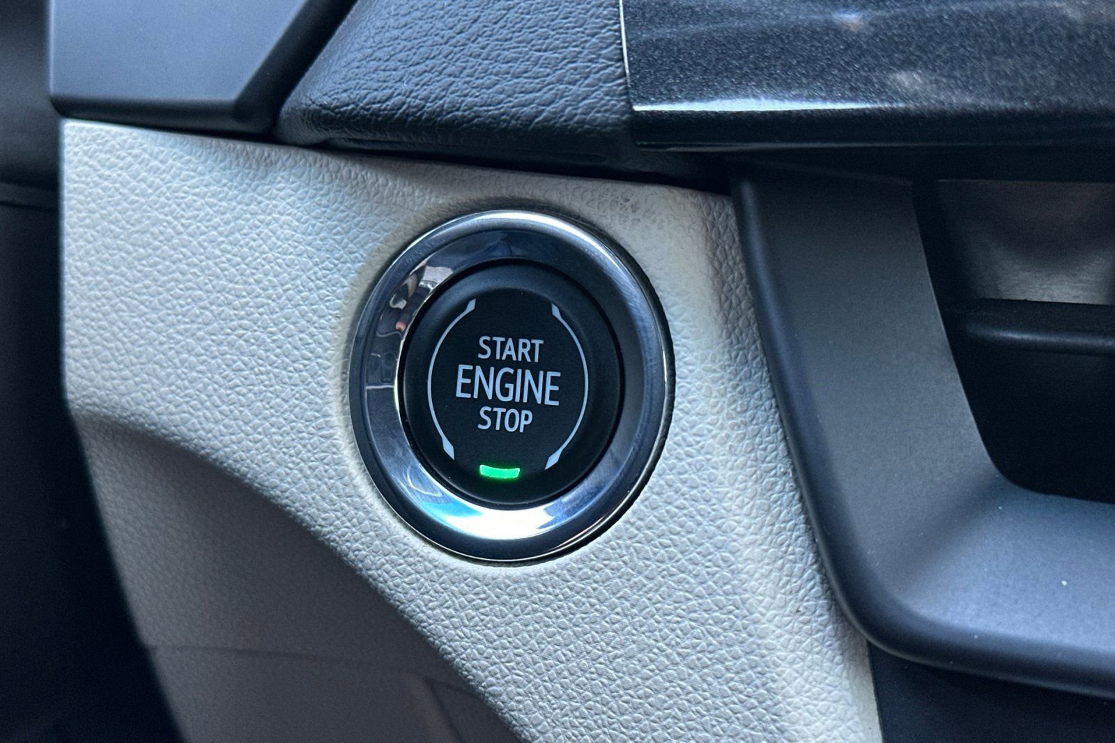 Used 2024 Cadillac CT4 Luxury image 22