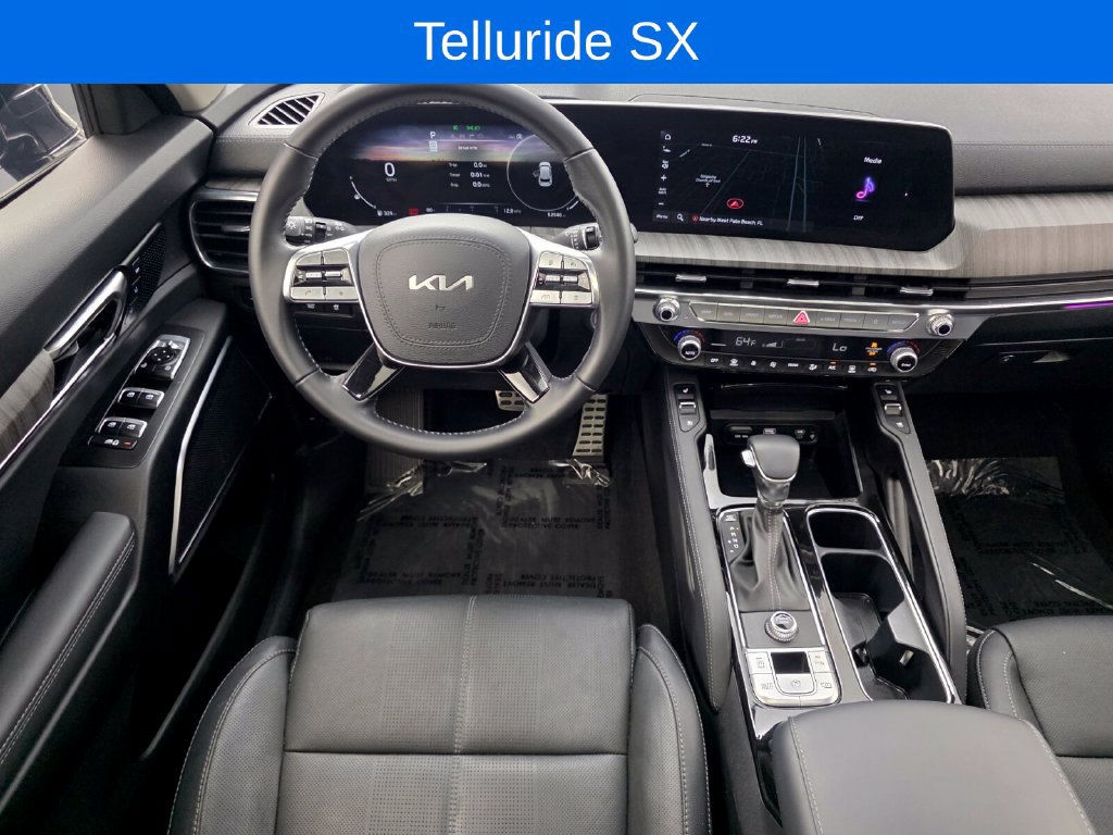 Used 2024 Kia Telluride SX FWD image 13