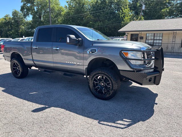 Used 2018 Nissan Titan SV AWD/4WD image 9