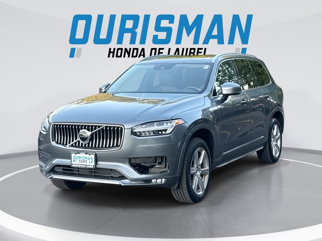 Used 2020 Volvo XC90 T6 Momentum w/ Protection Package AWD/4WD image 1