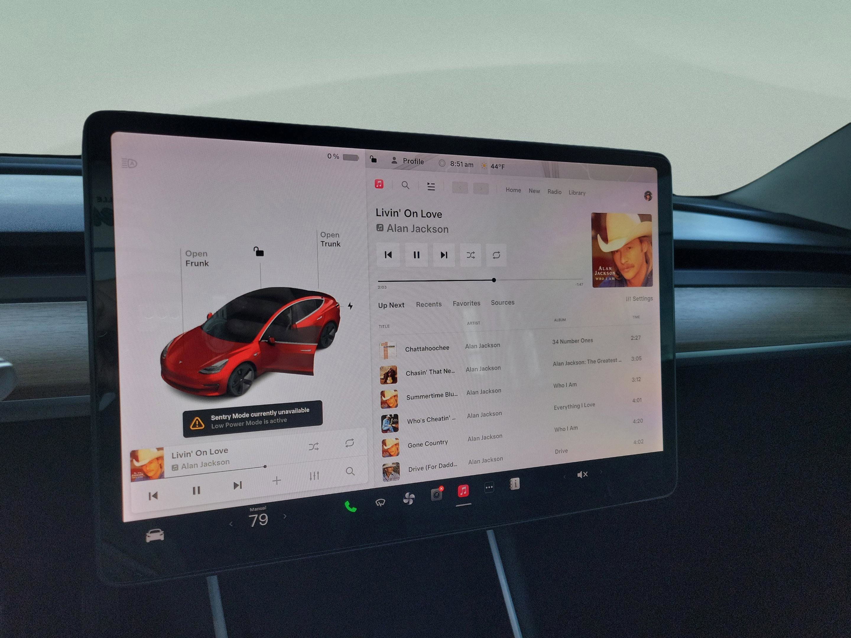 Used 2020 Tesla Model 3 Standard Range Plus image 15