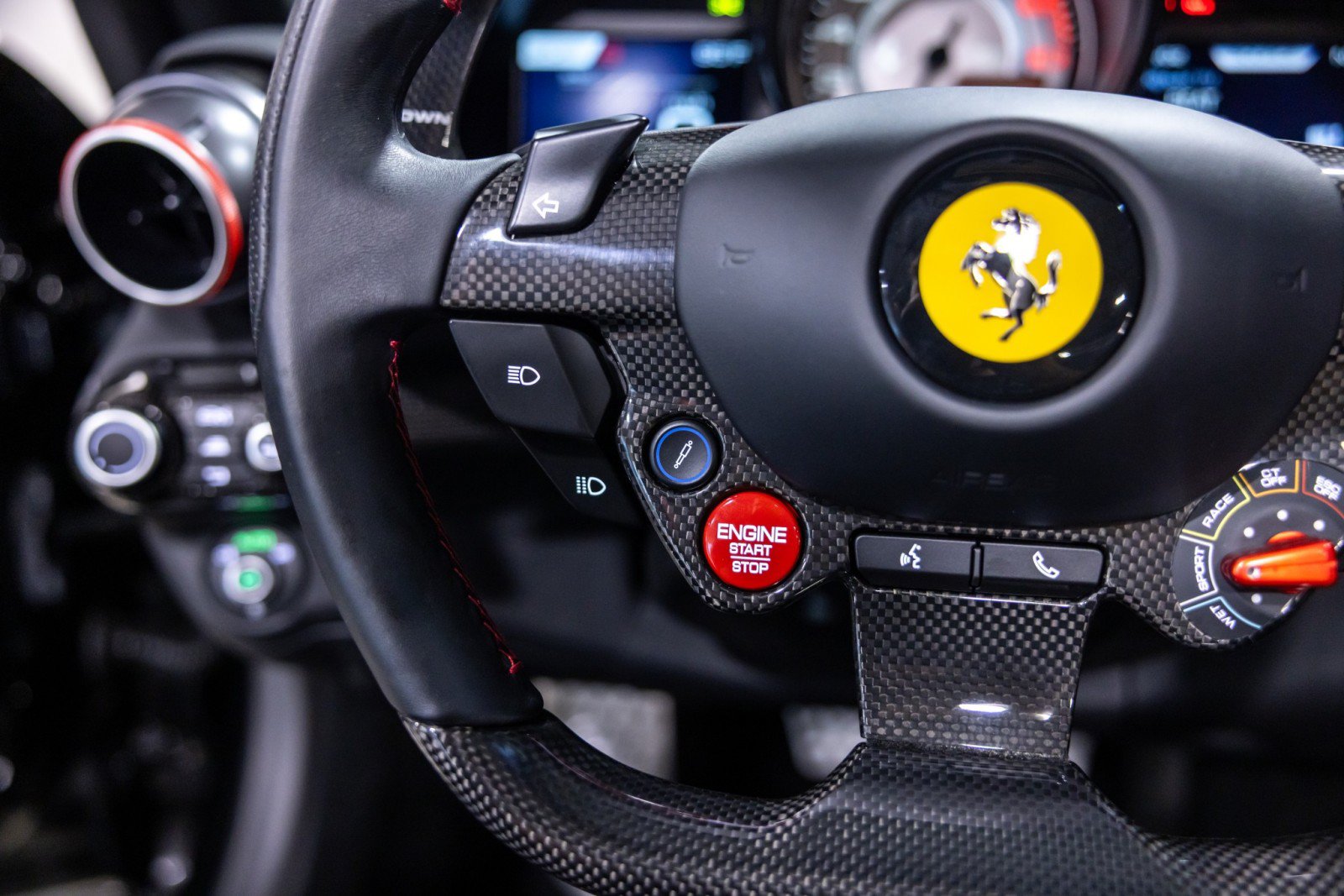 Used 2021 Ferrari 812 GTS RWD image 44