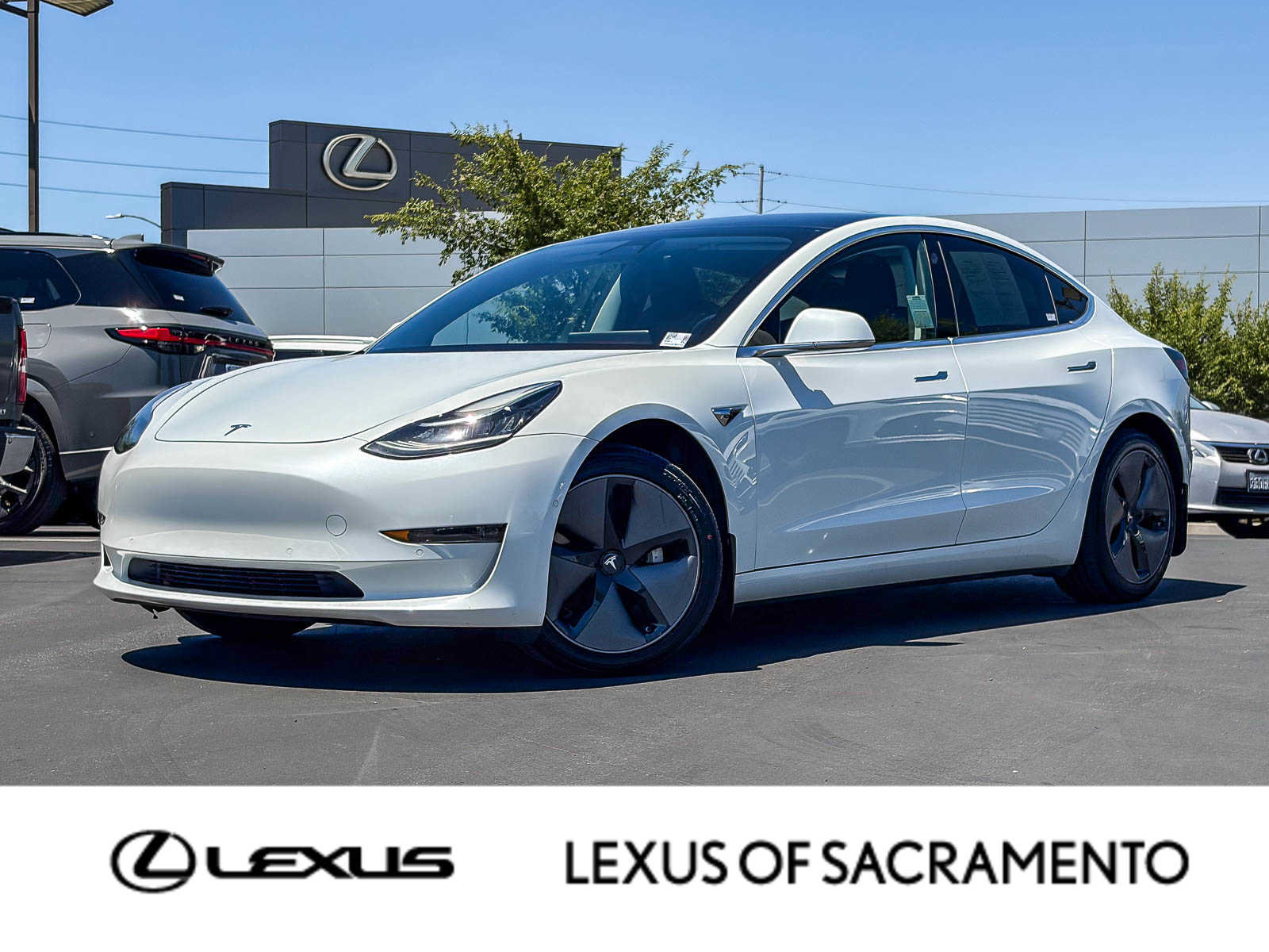 Used 2018 Tesla Model 3 Long Range RWD image 1