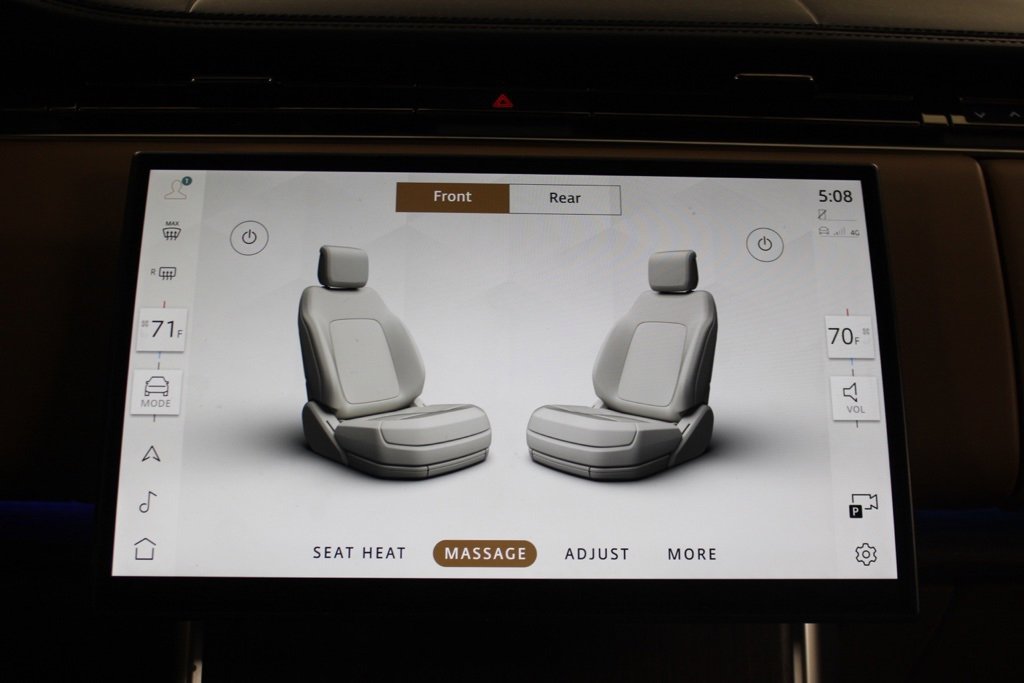 Used 2024 Land Rover Range Rover Long Wheelbase Autobiography image 29