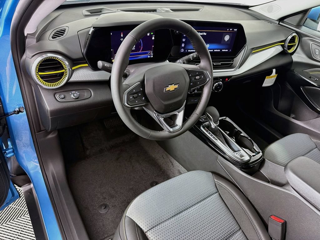 New 2026 Chevrolet Trax LT w/ Driver Confidence Package FWD image 9