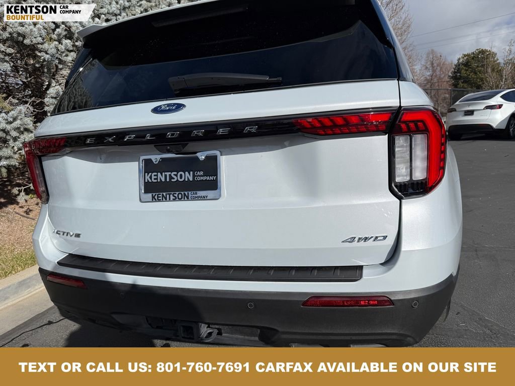 Used 2025 Ford Explorer Active image 37