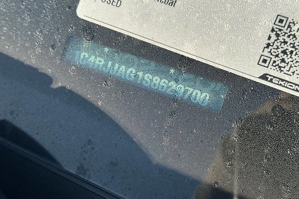 Used 2025 Jeep Grand Cherokee L Altitude image 3