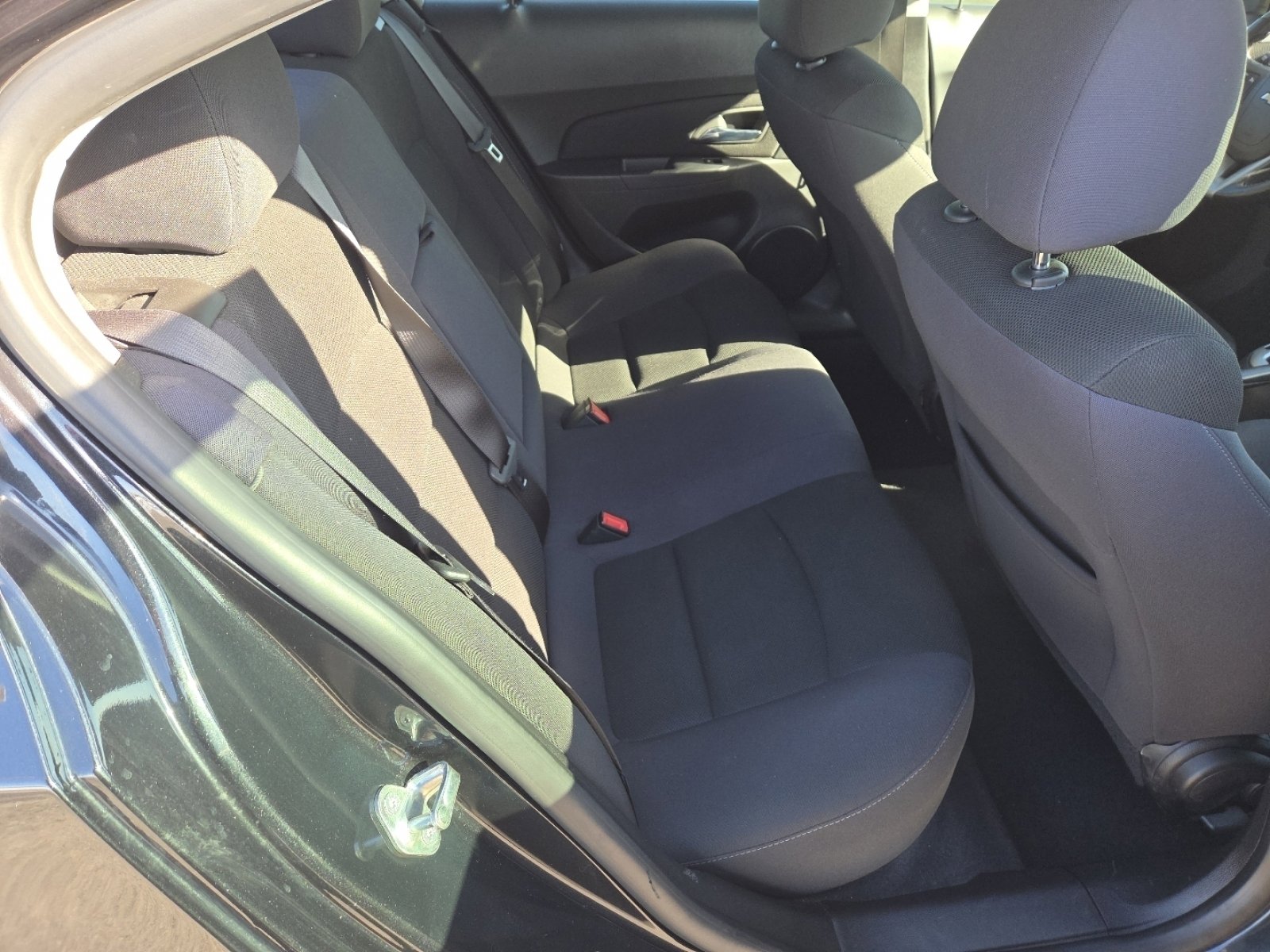 Used 2014 Chevrolet Cruze LT image 18