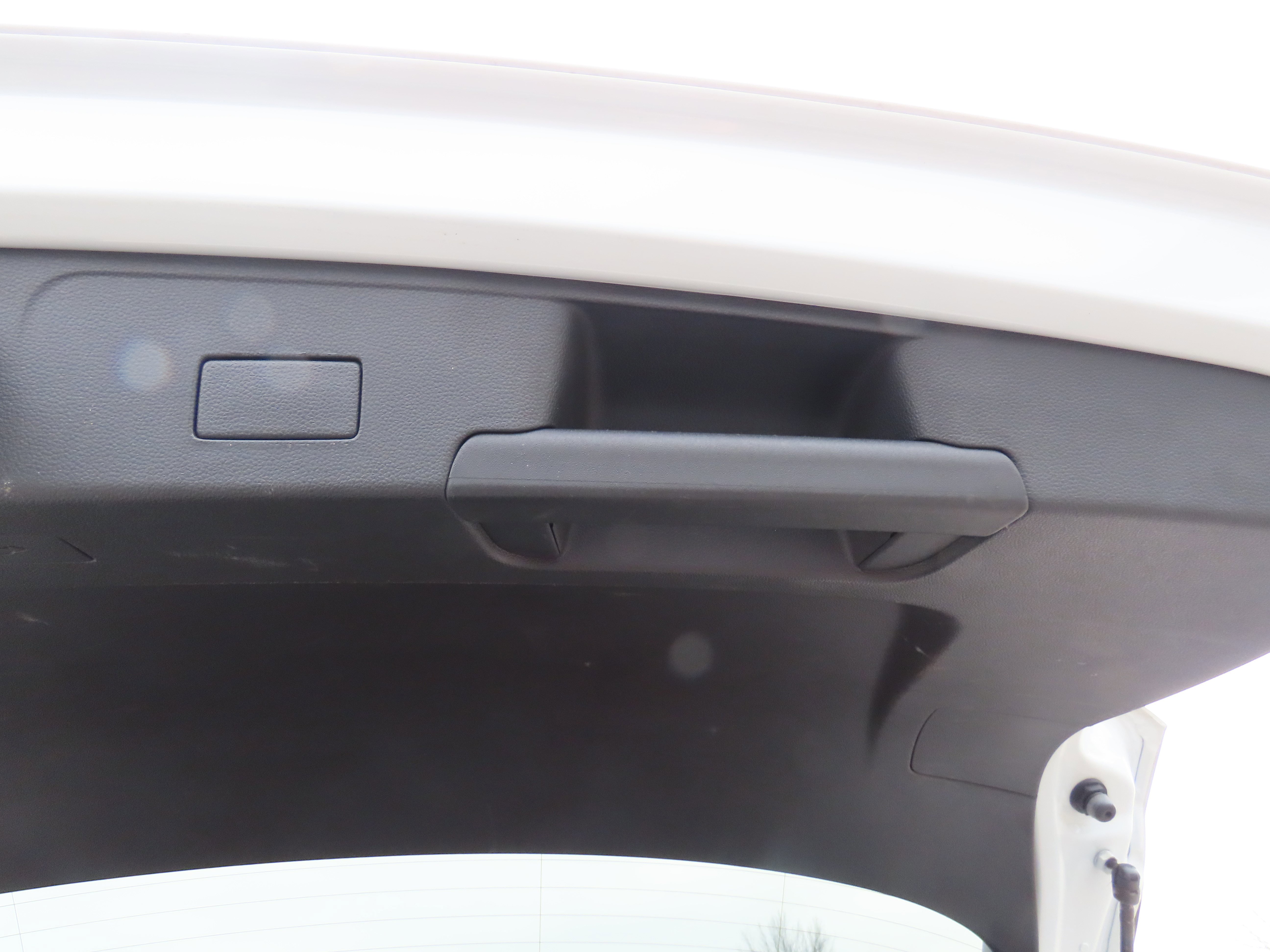 Used 2022 Volkswagen Atlas Cross Sport SE w/ Panoramic Sunroof Package image 22