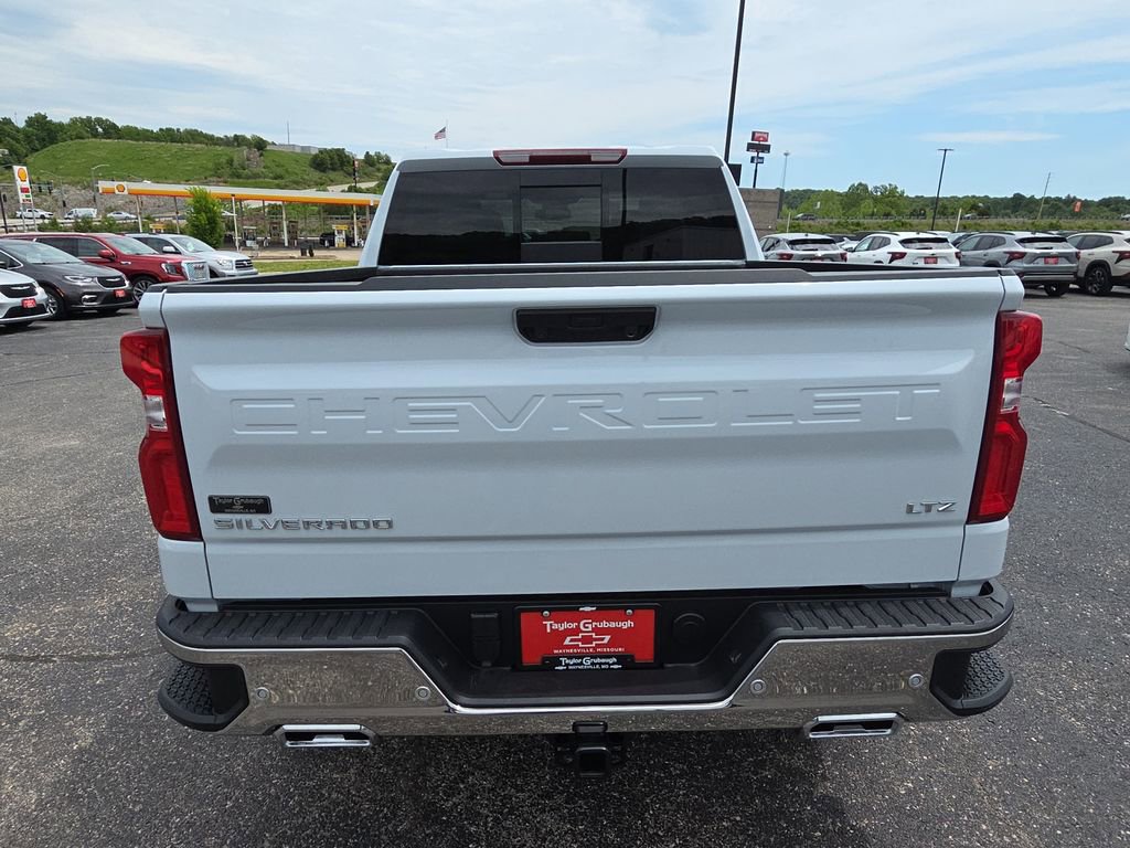 New 2026 Chevrolet Silverado 1500 LTZ w/ Z71 Off-Road Package AWD/4WD image 7