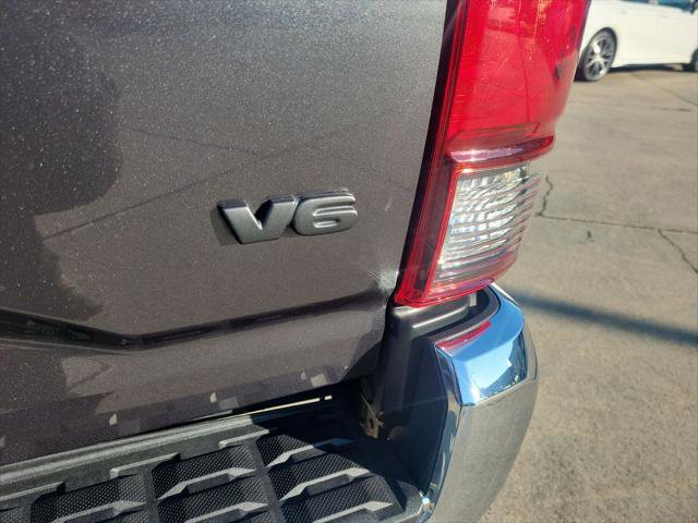 Certified 2022 Toyota Tacoma SR5 image 5