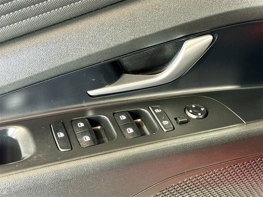 Used 2021 Hyundai Elantra SEL w/ Convenience Package image 24