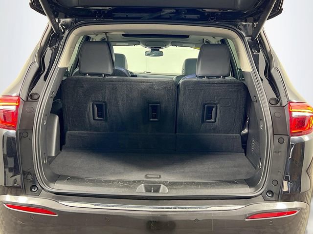 Used 2020 Buick Enclave Premium w/ Sun and Sites Package AWD/4WD image 28