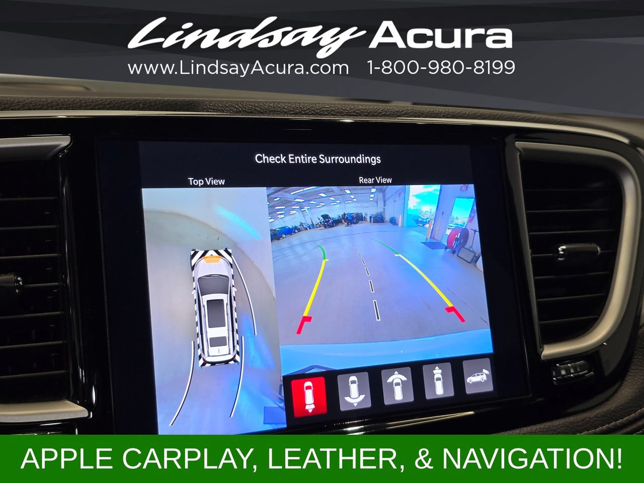 Used 2024 Chrysler Pacifica Limited FWD image 17