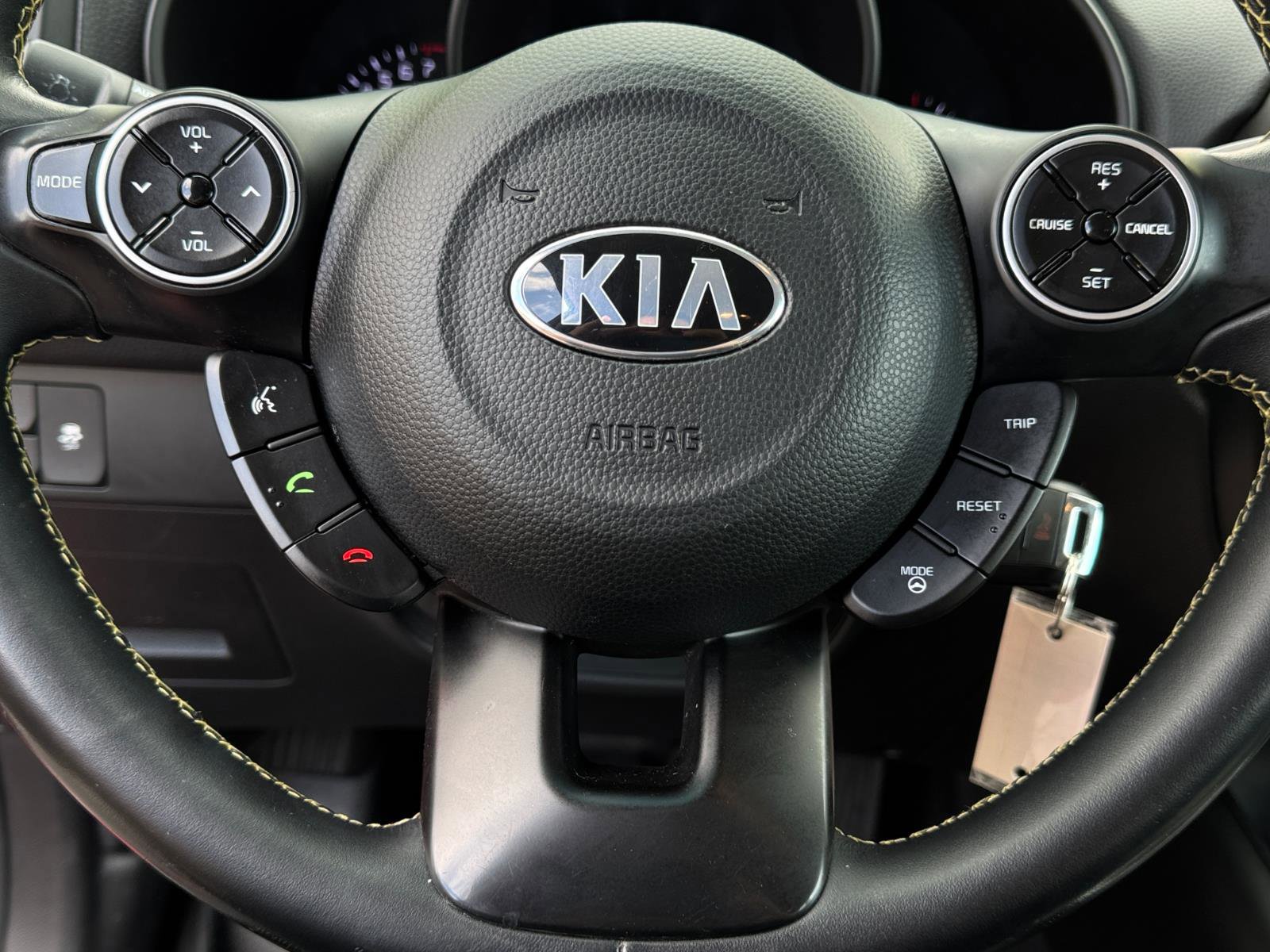 Used 2016 Kia Soul + w/ Designer's Package FWD image 19