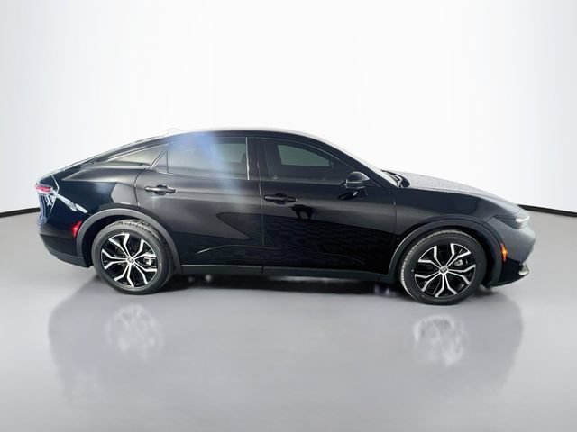 Used 2024 Toyota Crown AWD/4WD image 9