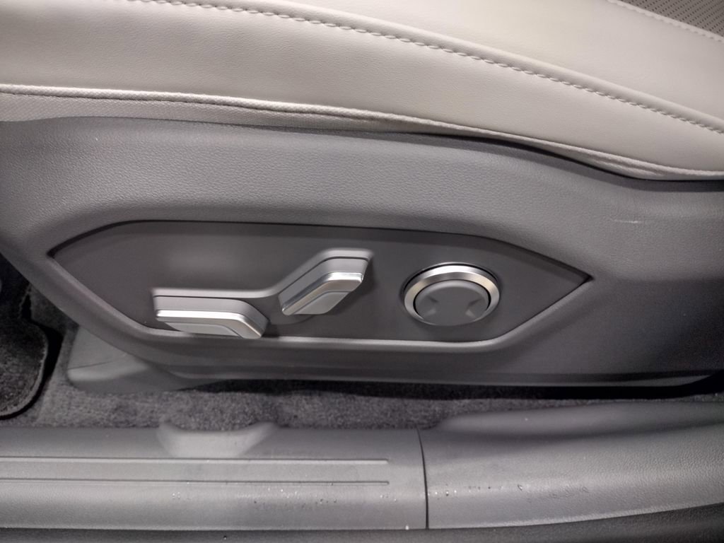 New 2026 Hyundai Santa Fe SEL AWD/4WD image 24