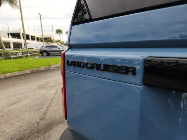 Used 2024 Toyota Land Cruiser image 10