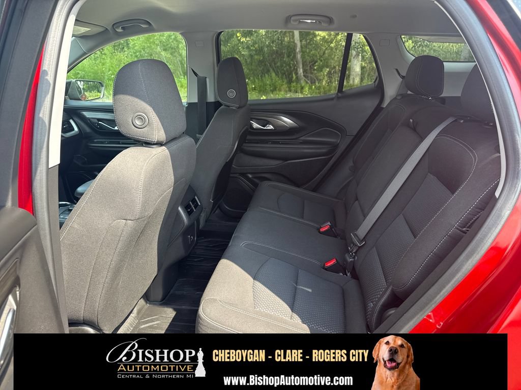 Used 2023 GMC Terrain SLE w/ Driver Convenience Package AWD/4WD image 17