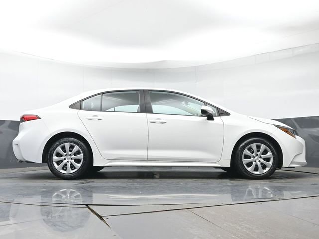 Certified 2020 Toyota Corolla LE FWD image 31